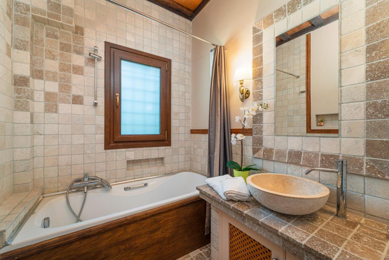 Apolpaina Fairytale Villa מראה חיצוני תמונה